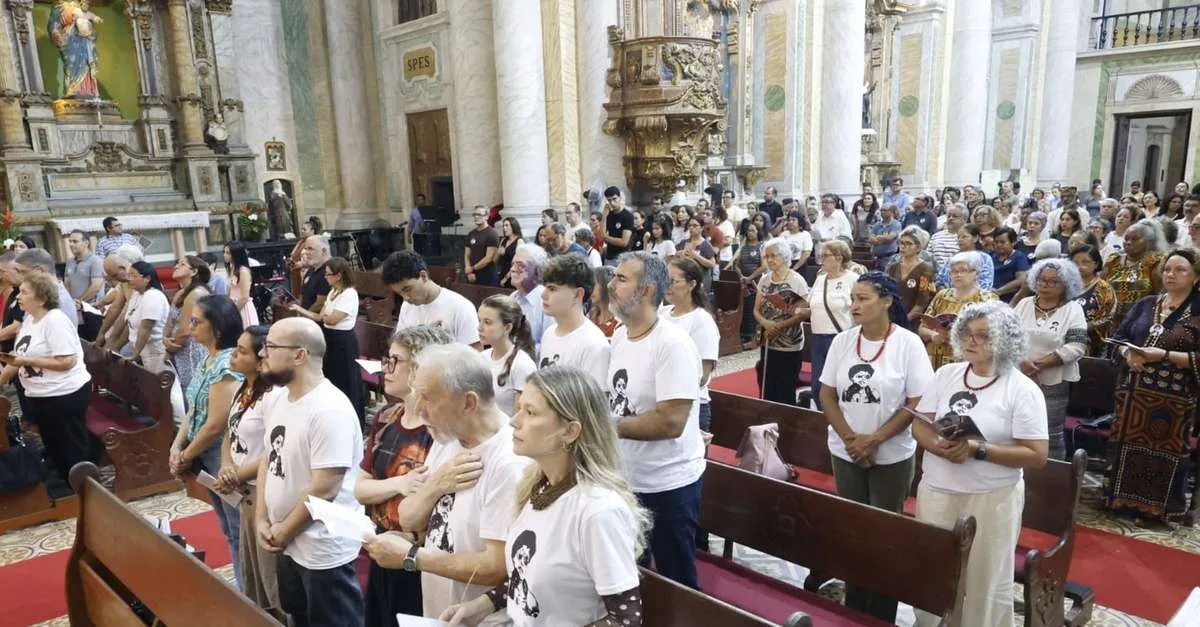 Missa em Belém reúne comunidade acadêmica em memória de Zélia Amador de Deus