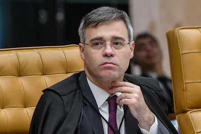 Mendonça retira sigilo de inquérito do Banco Master e de outros 14 processos