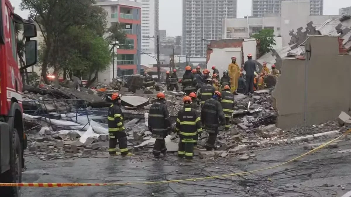 Sócio de construtora é preso após queda de prédio na Penha