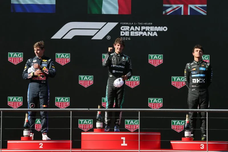 Antonelli supera Leclerc e vence o GP da Espanha em estreia de Madring