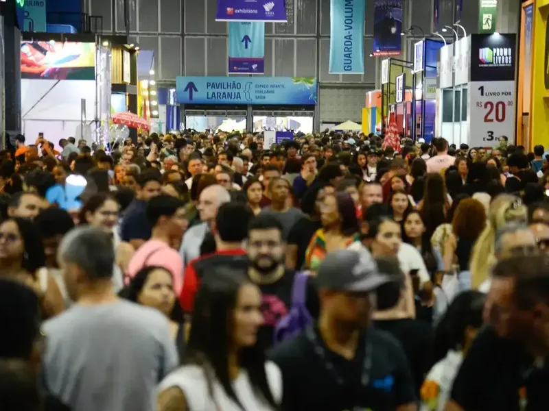 Como chegar à Bienal do Livro de São Paulo por metrô, ônibus ou carro